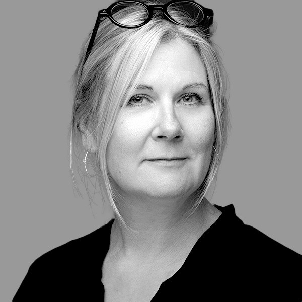 Tracy Woods headshot