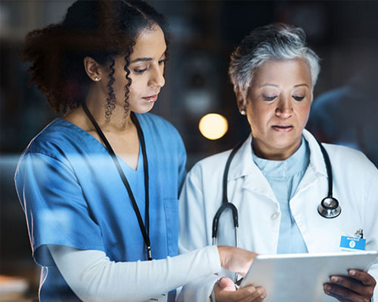 Two doctors are discussing