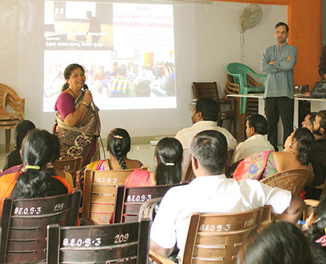 Teacher teaching for her students