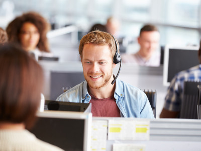 Bereitstellung einer durchgängigen Contact Center-Transformation 