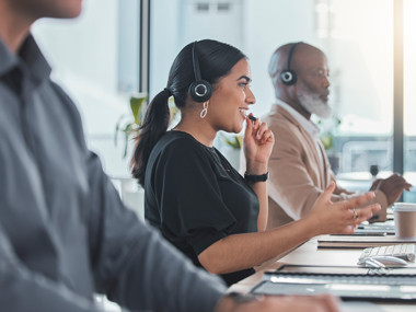 människor på ett callcenter