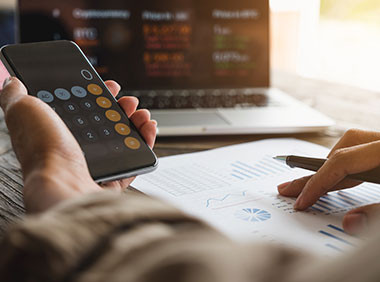 using a smartphone calculator to analyze reports