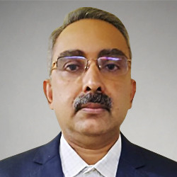 Suraj Jacob headshot